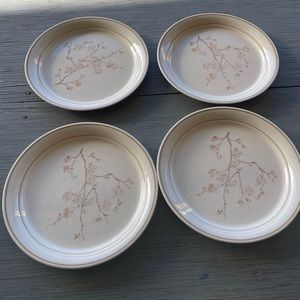 4 Vintage Corelle China Blossom Dinner Plates